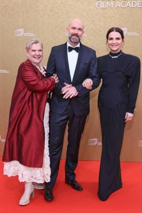 European Film Awards 2026 Red Carpet and Award Ceremony Ada Solomon, Matthijs Wouter Knol, Juliette Binoche European Film Awards 2026, Haus der Kulturen der Welt, Berlin Date 17 01 2026 Copyright: xEventpressxKratschx