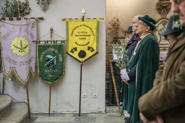 PRINCE ALBERT II DE MONACO A BRUIS LES BARONNIES PHOTOPQR LE DAUPHINE Laurie MUSCIO Buis les Baronnies 18 01 2026 Buis les Baronnies Drôme , January 18, 2026 Buis les Baronnies received its baron, Prince Albert II of Monaco on the occasion of the olive and oil festival and took the opportunity to appoint him knight of the olive tree brotherhood during a public ceremony Photo Laurie Muscio Le Dauphiné Libéré Buis les Baronnies Drôme , January 18, 2026 Buis les Baronnies welcomed its baron, Prince Albert II of Monaco, on the occasion of the olive and oil festival and took the opportunity to name him a knight of the olive brotherhood during a public ceremony Buis les Baronnies Drôme Rhône Alpes France  Copyright: xPHOTOPQR LExDAUPHINE MAXPPPxLauriexMUSCIOx 20260118JDL0174 20260118JDL0174