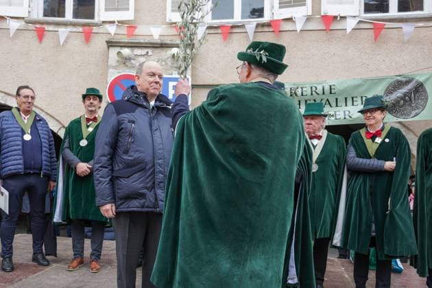 PRINCE ALBERT II DE MONACO A BRUIS LES BARONNIES PHOTOPQR LE DAUPHINE Laurie MUSCIO Buis les Baronnies 18 01 2026 Buis les Baronnies Drôme , January 18, 2026 Buis les Baronnies received its baron, Prince Albert II of Monaco on the occasion of the olive and oil festival and took the opportunity to appoint him knight of the olive tree brotherhood during a public ceremony Photo Laurie Muscio Le Dauphiné Libéré Buis les Baronnies Drôme , January 18, 2026 Buis les Baronnies welcomed its baron, Prince Albert II of Monaco, on the occasion of the olive and oil festival and took the opportunity to name him a knight of the olive brotherhood during a public ceremony Buis les Baronnies Drôme Rhône Alpes France  Copyright: xPHOTOPQR LExDAUPHINE MAXPPPxLauriexMUSCIOx 20260118JDL0199 20260118JDL0199