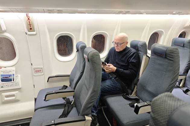 Keflavik near Reykjavik, Iceland, 18 01 2026 CDU member of the Bundestag Peter Beyer on board an Air Greenland plane at the airport on his way to Nuuk on Greenland He is holding political talks there Picture taken with permission Copyright: xdtsxNachrichtenagenturx dts_102362