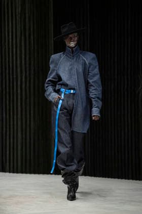 Milan Fashion Week - Men F W 2026-27 Victor Hart Men and Women Fashion Show Catwalk Milan, Italy Milan Fashion Week - Men F W 2026-27 Victor Hart Men and Women Fashion Show Catwalk Milan, Italy 18th January 2026 SGPItalia id 134355_002 Not Exclusive  Copyright: xJohnnyxDallaxLibera SGPx
