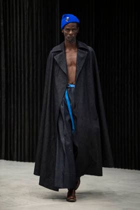 Milan Fashion Week - Men F W 2026-27 Victor Hart Men and Women Fashion Show Catwalk Milan, Italy Milan Fashion Week - Men F W 2026-27 Victor Hart Men and Women Fashion Show Catwalk Milan, Italy 18th January 2026 SGPItalia id 134355_002 Not Exclusive  Copyright: xJohnnyxDallaxLibera SGPx
