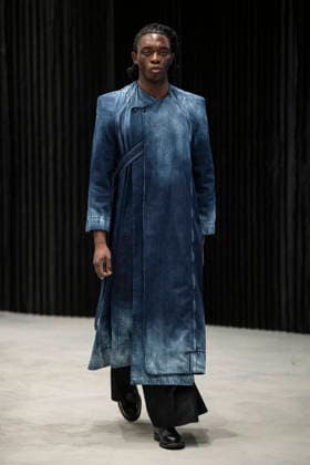 Milan Fashion Week - Men F W 2026-27 Victor Hart Men and Women Fashion Show Catwalk Milan, Italy Milan Fashion Week - Men F W 2026-27 Victor Hart Men and Women Fashion Show Catwalk Milan, Italy 18th January 2026 SGPItalia id 134355_002 Not Exclusive  Copyright: xJohnnyxDallaxLibera SGPx
