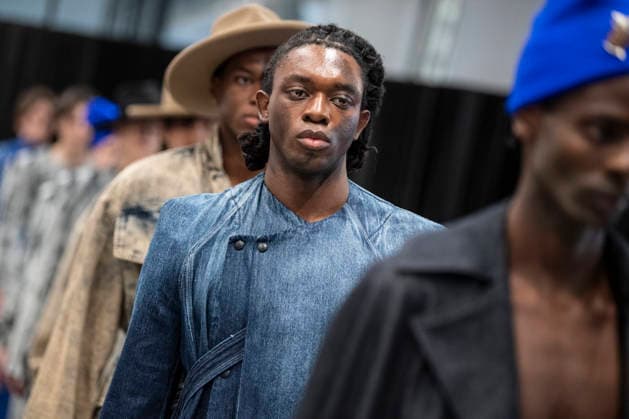 Milan Fashion Week - Men F W 2026-27 Victor Hart Men and Women Fashion Show Vibes Milan, Italy Milan Fashion Week - Men F W 2026-27 Victor Hart Men and Women Fashion Show Vibes Milan, Italy 18th January 2026 SGPItalia id 134355_003 Not Exclusive  Copyright: xJohnnyxDallaxLibera SGPx