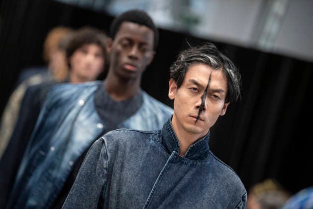 Milan Fashion Week - Men F W 2026-27 Victor Hart Men and Women Fashion Show Vibes Milan, Italy Milan Fashion Week - Men F W 2026-27 Victor Hart Men and Women Fashion Show Vibes Milan, Italy 18th January 2026 SGPItalia id 134355_003 Not Exclusive  Copyright: xJohnnyxDallaxLibera SGPx