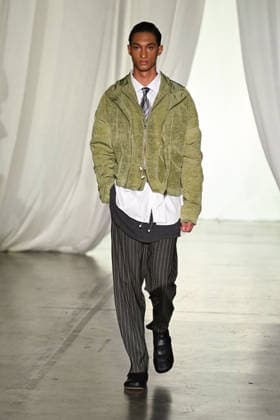 Milan, Milan Men s Fashion Week: Fall Winter 2026 - Men s Fashion, Fall Winter 2026 - Saul Nash fashion show. Fashion show photo: model  Copyright: xSimonaxChiocciax xipa-agency.netx xFotosickix IPA_Agency_IPA70272391