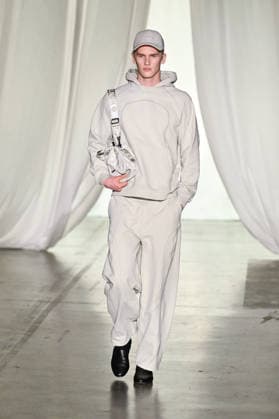 Milan, Milan Men s Fashion Week: Fall Winter 2026 - Men s Fashion, Fall Winter 2026 - Saul Nash fashion show. Fashion show photo: model  Copyright: xSimonaxChiocciax xipa-agency.netx xFotosickix IPA_Agency_IPA70272457