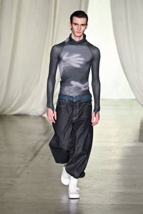 Milan, Milan Men s Fashion Week: Fall Winter 2026 - Men s Fashion, Fall Winter 2026 - Saul Nash fashion show. Fashion show photo: model  Copyright: xSimonaxChiocciax xipa-agency.netx xFotosickix IPA_Agency_IPA70272433