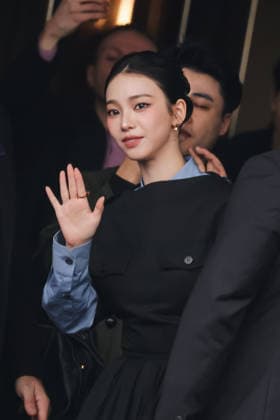 Milan, Milan Fashion Week Menswear Fall Winter 2026 2027 - Men s Fashion, Fall Winter 2026 2027 - Prada Fashion Show - Guest Arrivals. Pictured: Karina (South Korean singer, member and leader of the group Aespa)  Copyright: xAlessandroxBremecx xipa-agency.netx xx IPA_Agency_IPA70274707