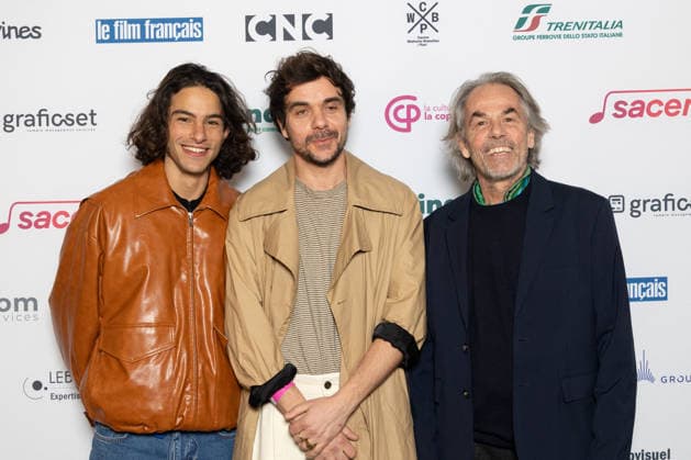 Ceremonie Des Lumieres 2026 Sayyid El Alami, Antoine Chevrollier and producer Nicolas Blanc attends the Ceremonie Des Lumieres 31th International Press Award Ceremony at l Institut du Monde Arabe on January 18, 2026 in Paris, France. Photo by Nasser Berzane ABACAPRESS.COM Paris France  Copyright: xBerzanexNasser ABACAx