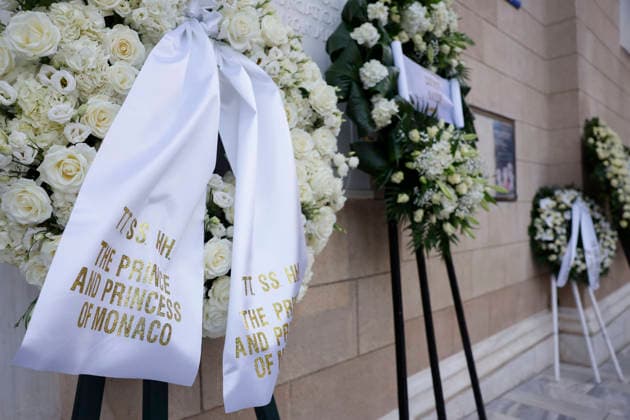 View of some funeral wreath set at the Metropolitan cathedreal of Athens, Greece on 19 January 2026 where will take place the funeral of Princess Irene of Greece and Denmark, who died in Madrid last 15 January. Funeral of Princess Irene of Greece and Denmark in Athens !ACHTUNG: NUR REDAKTIONELLE NUTZUNG!  Copyright: xMariscalx GRAF952 20260119-55019104588_1
