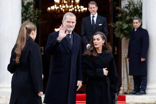 Spanish King Felipe VI (C) next to Queen Letizia (R) and Princess Leonor (L) after attending to the mass funeral of Princess Irene of Greece and Denmark held at the Metropolitan cathedreal of Athens, Greece on 19 January 2026. Princess Irene of Greece and Denmark died in Madrid last 15 January. Funeral of Princess Irene of Greece and Denmark in Athens !ACHTUNG: NUR REDAKTIONELLE NUTZUNG!  Copyright: xMariscalx GRAF1087 20260119-55019105960_1