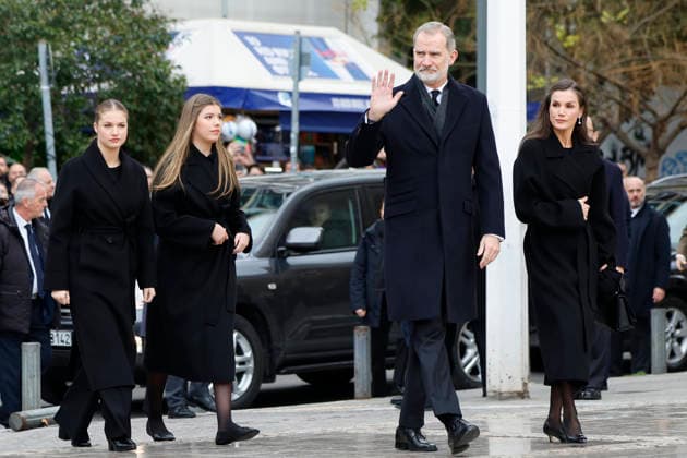 Spanish King Felipe VI (2R) next to Queen Letizia (R), Princess Leonor (L) and infanta Sofia (2L) after attending to the mass funeral of Princess Irene of Greece and Denmark held at the Metropolitan cathedreal of Athens, Greece on 19 January 2026. Princess Irene of Greece and Denmark died in Madrid last 15 January. Funeral of Princess Irene of Greece and Denmark in Athens !ACHTUNG: NUR REDAKTIONELLE NUTZUNG!  Copyright: xMariscalx GRAF1118 20260119-55019106212_1