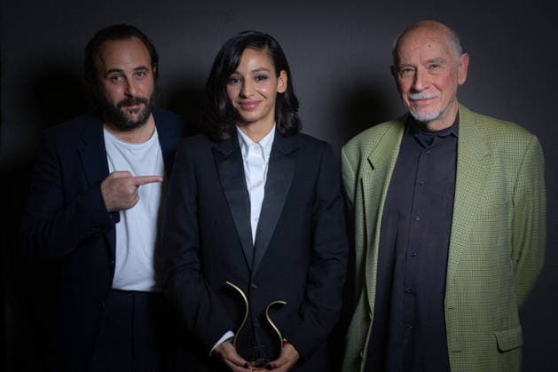 Exclusive - Ceremonie Des Lumieres 2026 - Portrait Exclusive - Vincent Macaigne, Nadia Melliti Best Female Revelation winner and guest attends the Ceremonie Des Lumieres 31th International Press Award Ceremony at l Institut du Monde Arabe on January 18, 2026 in Paris, France. Photo by Nasser Berzane ABACAPRESS.COM Paris France  Copyright: xBerzanexNasser ABACAx