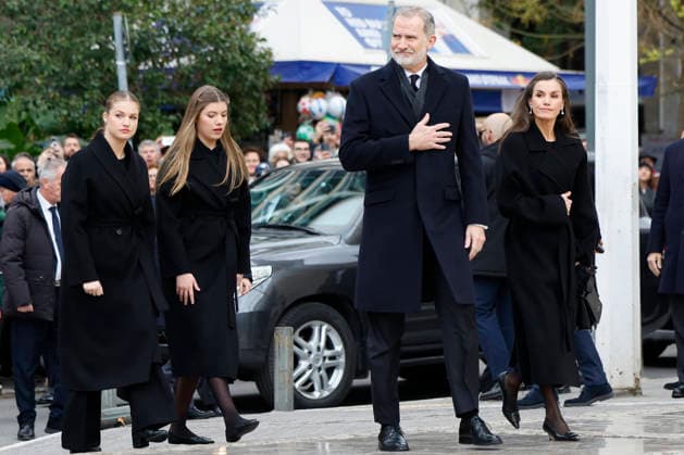 Spanish King Felipe VI (2R) next to Queen Letizia (R), Princess Leonor (L) and infanta Sofia (2L) after attending to the mass funeral of Princess Irene of Greece and Denmark held at the Metropolitan cathedreal of Athens, Greece on 19 January 2026. Princess Irene of Greece and Denmark died in Madrid last 15 January. Funeral of Princess Irene of Greece and Denmark in Athens !ACHTUNG: NUR REDAKTIONELLE NUTZUNG!  Copyright: xMariscalx GRAF1125 20260119-55019106288_1