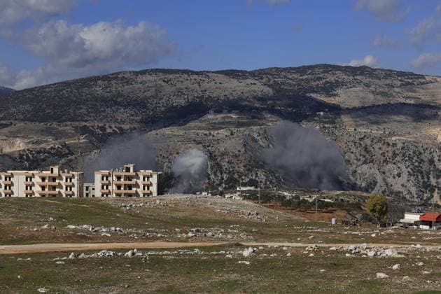 Israel hit southern Lebanon HASBAYA, LEBANON - JANUARY 19: Smoke rises from the area following Israeli attacks despite a ceasefire in Hasbaya, Lebanon on January 19, 2026. Ramiz Dallah Anadolu Hasbaya Lebanon. Editorial use only. Please get in touch for any other usage.  Copyright: x2026xAnadoluxRamizxDallahx