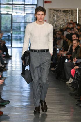 Milan, Milan Men s Fashion Week: Fall Winter 2026 - Men s Fashion, Fall Winter 2026 - David Catalan fashion show. Fashion show photo: model  Copyright: xSimonaxChiocciax xipa-agency.netx xFotosickix IPA_Agency_IPA70286924