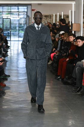 Milan, Milan Men s Fashion Week: Fall Winter 2026 - Men s Fashion, Fall Winter 2026 - David Catalan fashion show. Fashion show photo: model  Copyright: xSimonaxChiocciax xipa-agency.netx xFotosickix IPA_Agency_IPA70286964