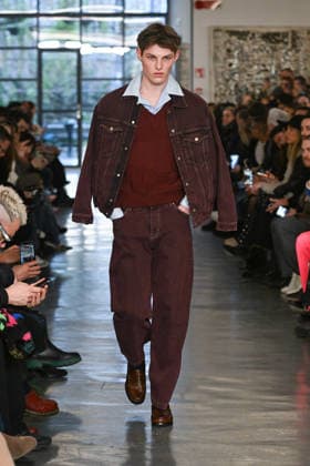 Milan, Milan Men s Fashion Week: Fall Winter 2026 - Men s Fashion, Fall Winter 2026 - David Catalan fashion show. Fashion show photo: model  Copyright: xSimonaxChiocciax xipa-agency.netx xFotosickix IPA_Agency_IPA70286966