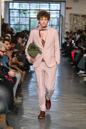 Milan, Milan Men s Fashion Week: Fall Winter 2026 - Men s Fashion, Fall Winter 2026 - Miguel Vieira fashion show. Fashion show photo: model  Copyright: xSimonaxChiocciax xipa-agency.netx xFotosickix IPA_Agency_IPA70287733