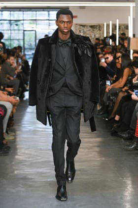 Milan, Milan Men s Fashion Week: Fall Winter 2026 - Men s Fashion, Fall Winter 2026 - Miguel Vieira fashion show. Fashion show photo: model  Copyright: xSimonaxChiocciax xipa-agency.netx xFotosickix IPA_Agency_IPA70287766