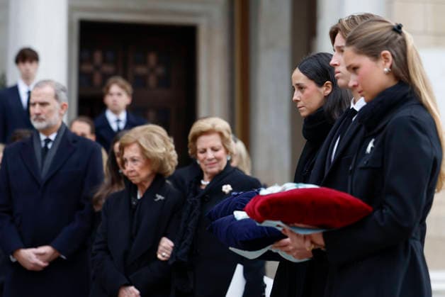 Spanish former King Juan Carlos s grandaughters Victoria Federica (3R) and Irene Urdangarín (R) after attending to the mass funeral of Princess Irene of Greece and Denmark held at the Metropolitan cathedreal of Athens, Greece on 19 January 2026. Princess Irene of Greece and Denmark died in Madrid last 15 January. Funeral of Princess Irene of Greece and Denmark in Athens !ACHTUNG: NUR REDAKTIONELLE NUTZUNG!  Copyright: xMariscalx GRAF1291 20260119-55019107672_1