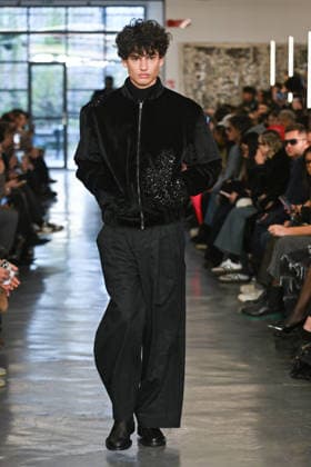 Milan, Milan Men s Fashion Week: Fall Winter 2026 - Men s Fashion, Fall Winter 2026 - Miguel Vieira fashion show. Fashion show photo: model  Copyright: xSimonaxChiocciax xipa-agency.netx xFotosickix IPA_Agency_IPA70287764