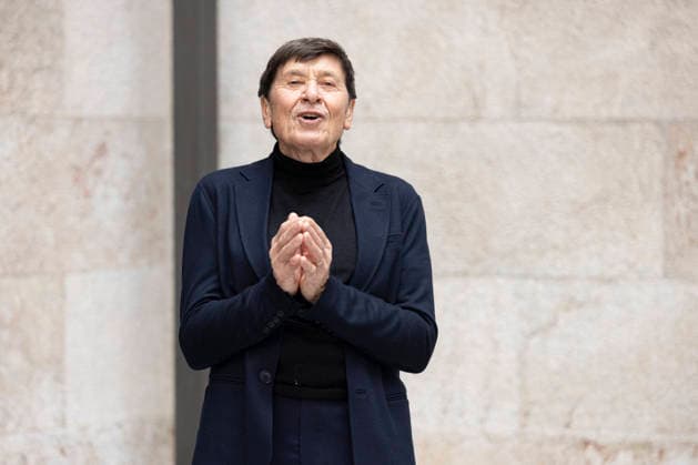 MFW - Menswear Fall Winter 2026-27 ARMANI Photocall MILAN, ITALY - JANUARY 19: Gianni Morandi arrives at the Giorgio Armani fashion show during the Milan Fashion Week - Menswear Fall Winter 2026-2027 on January 19, 2026 in Milan, Italy. Photo by Marco Piovanotto Abacapress.com  Copyright: xPiovanottoxMarco ABACAx