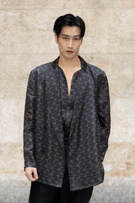 MFW - Menswear Fall Winter 2026-27 ARMANI Photocall MILAN, ITALY - JANUARY 19: Bible Wichapas Sumettikul arrives at the Giorgio Armani fashion show during the Milan Fashion Week - Menswear Fall Winter 2026-2027 on January 19, 2026 in Milan, Italy. Photo by Marco Piovanotto Abacapress.com  Copyright: xPiovanottoxMarco ABACAx