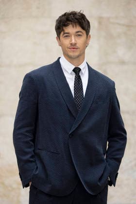 MFW - Menswear Fall Winter 2026-27 ARMANI Photocall MILAN, ITALY - JANUARY 19: Tom Blyth arrives at the Giorgio Armani fashion show during the Milan Fashion Week - Menswear Fall Winter 2026-2027 on January 19, 2026 in Milan, Italy. Photo by Marco Piovanotto Abacapress.com  Copyright: xPiovanottoxMarco ABACAx