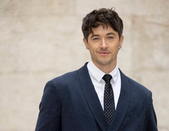 MFW - Menswear Fall Winter 2026-27 ARMANI Photocall MILAN, ITALY - JANUARY 19: Tom Blyth arrives at the Giorgio Armani fashion show during the Milan Fashion Week - Menswear Fall Winter 2026-2027 on January 19, 2026 in Milan, Italy. Photo by Marco Piovanotto Abacapress.com  Copyright: xPiovanottoxMarco ABACAx