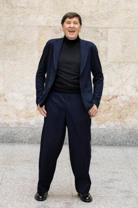 MFW - Menswear Fall Winter 2026-27 ARMANI Photocall MILAN, ITALY - JANUARY 19: Gianni Morandi arrives at the Giorgio Armani fashion show during the Milan Fashion Week - Menswear Fall Winter 2026-2027 on January 19, 2026 in Milan, Italy. Photo by Marco Piovanotto Abacapress.com  Copyright: xPiovanottoxMarco ABACAx