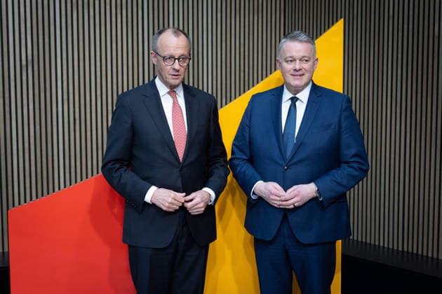 Konrad-Adenauer-Haus, CDU, Bundesvorstandssitzung Konrad-Adenauer-Haus, CDU, Bundesvorstandssitzung, Vorsitzender, Bundeskanzler, Friedrich Merz, Spitzenkandidat, Rheinland-Pfalz, Gordon Schnieder *** Konrad Adenauer Haus, CDU, Federal Executive Committee meeting Konrad Adenauer Haus, CDU, Federal Executive Committee meeting, Chairman, Federal Chancellor, Friedrich Merz, top candidate, Rhineland-Palatinate, Gordon Schnieder