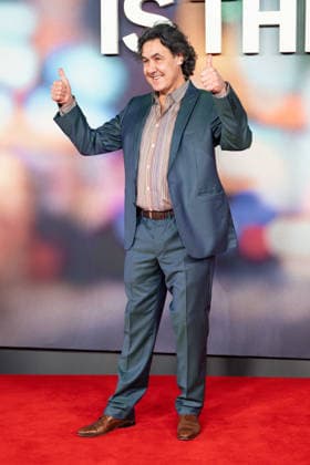 Is This Thing On? UK Premiere - Arrival Micky Flanagan attends the Is This Thing On? UK Gala Screening arrivals at Odeon Luxe West End, Credit:Lounis Tiar Avalon United Kingdom, London, Odeon Leicester Square  Copyright: xLounisxTiarx xAvalonx 1067457375