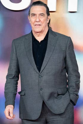 Is This Thing On? UK Premiere - Arrival Ciaran Hinds attends the Is This Thing On? UK Gala Screening arrivals at Odeon Luxe West End, Credit:Lounis Tiar Avalon United Kingdom, London, Odeon Leicester Square  Copyright: xLounisxTiarx xAvalonx 1067461638