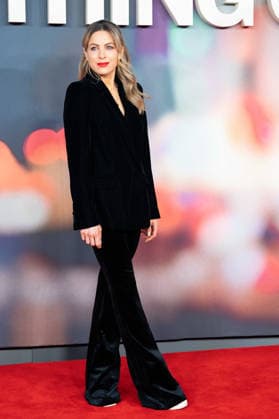 Is This Thing On? UK Premiere - Arrival Olivia Cox attends the Is This Thing On? UK Gala Screening arrivals at Odeon Luxe West End, Credit:Lounis Tiar Avalon United Kingdom, London, Odeon Leicester Square  Copyright: xLounisxTiarx xAvalonx 1067462423