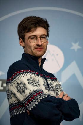 CELEBRITES : Festival International de Comedie - Alpe Huez - 19 01 2026 ALPE D HUEZ, FRANCE - Wladimir Volpert attends the Chers Parents Photocall during the 29th L Alpe d Huez International Comedy Film Festival on January 19, 2026 in Alpe d Huez, France. Photo by Sandrine Thesillat PsNewZ  Copyright: xSandrinexTHESILLATx
