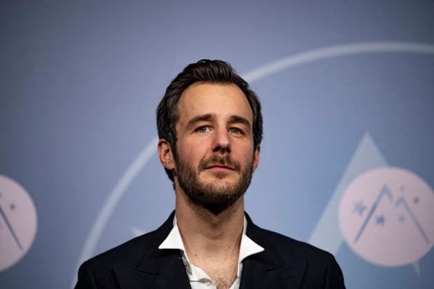 CELEBRITES : Festival International de Comedie - Alpe Huez - 19 01 2026 ALPE D HUEZ, FRANCE - Bertrand Usclat attends the Chers Parents Photocall during the 29th L Alpe d Huez International Comedy Film Festival on January 19, 2026 in Alpe d Huez, France. Photo by Sandrine Thesillat PsNewZ  Copyright: xSandrinexTHESILLATx