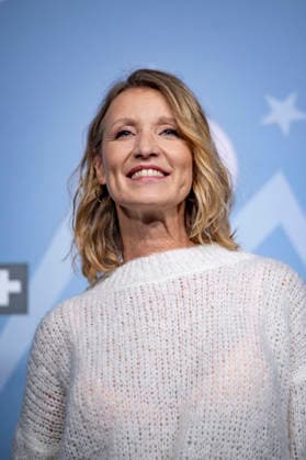 CELEBRITES : Festival International de Comedie - Alpe Huez - 19 01 2026 ALPE D HUEZ, FRANCE - Alexandra Lamy attends the Chers Parents Photocall during the 29th L Alpe d Huez International Comedy Film Festival on January 19, 2026 in Alpe d Huez, France. Photo by Sandrine Thesillat PsNewZ  Copyright: xSandrinexTHESILLATx