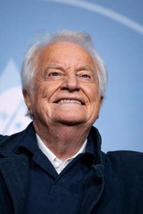CELEBRITES : Festival International de Comedie - Alpe Huez - 19 01 2026 ALPE D HUEZ, FRANCE - AndrÃ Dussolier attends the Chers Parents Photocall during the 29th L Alpe d Huez International Comedy Film Festival on January 19, 2026 in Alpe d Huez, France. Photo by Sandrine Thesillat PsNewZ  Copyright: xSandrinexTHESILLATx