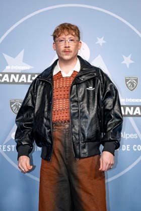 CELEBRITES : Festival International de Comedie - Alpe Huez - 19 01 2026 ALPE D HUEZ, FRANCE - Eddy de Pretto attends the Chers Parents Photocall during the 29th L Alpe d Huez International Comedy Film Festival on January 19, 2026 in Alpe d Huez, France. Photo by Sandrine Thesillat PsNewZ  Copyright: xSandrinexTHESILLATx