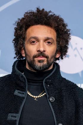 CELEBRITES : Festival International de Comedie - Alpe Huez - 19 01 2026 ALPE D HUEZ, FRANCE - William Lebghil attends the Chers Parents Photocall during the 29th L Alpe d Huez International Comedy Film Festival on January 19, 2026 in Alpe d Huez, France. Photo by Sandrine Thesillat PsNewZ  Copyright: xSandrinexTHESILLATx