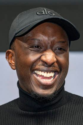 CELEBRITES : Festival International de Comedie - Alpe Huez - 19 01 2026 ALPE D HUEZ, FRANCE - Ahmed Sylla attends the Chers Parents Photocall during the 29th L Alpe d Huez International Comedy Film Festival on January 19, 2026 in Alpe d Huez, France. Photo by Sandrine Thesillat PsNewZ  Copyright: xSandrinexTHESILLATx