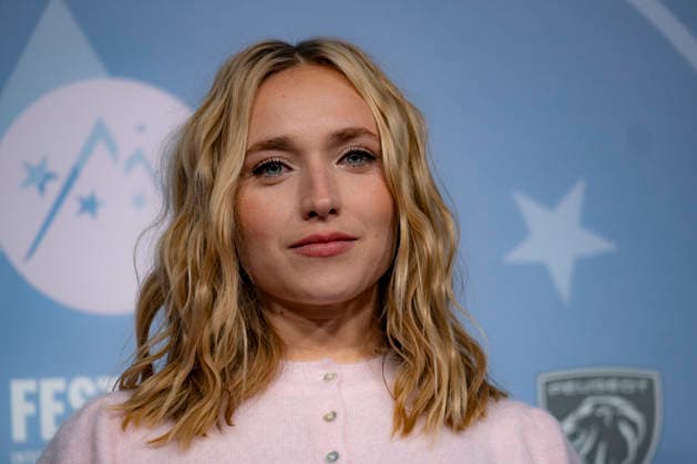 CELEBRITES : Festival International de Comedie - Alpe Huez - 19 01 2026 ALPE D HUEZ, FRANCE - ChloÃ Jouannet attends the Chers Parents Photocall during the 29th L Alpe d Huez International Comedy Film Festival on January 19, 2026 in Alpe d Huez, France. Photo by Sandrine Thesillat PsNewZ  Copyright: xSandrinexTHESILLATx