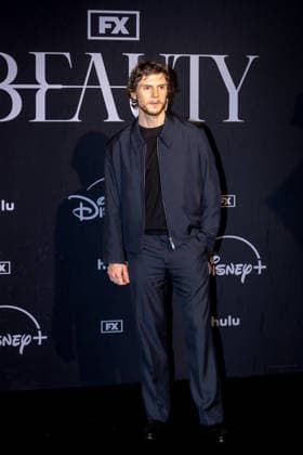 The Beauty, FX s international thriller series, premieres in Rome, Italy. Rome, Italy - January 19, 2026: Actor Evan Peters attends the red carpet premiere of The Beauty, FX s new international thriller series, at the Baths of Diocletian in Rome, Italy. Rome RM Italy Copyright: xGennaroxLeonardix