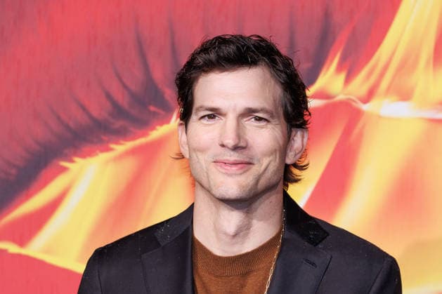 News - Red Carpet - THE BEAUTY Ashton Kutcher attends the red carpet of the movie THE BEAUTY on January 19, 2026 at Terme di Diocleziano, Rome, Italy Rome Terme di Diocleziano Italy Copyright: xEmanuelaxVertollix xLiveMediax LPN_2248945