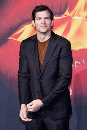News - Red Carpet - THE BEAUTY Ashton Kutcher attends the red carpet of the movie THE BEAUTY on January 19, 2026 at Terme di Diocleziano, Rome, Italy Rome Terme di Diocleziano Italy Copyright: xEmanuelaxVertollix xLiveMediax LPN_2248948