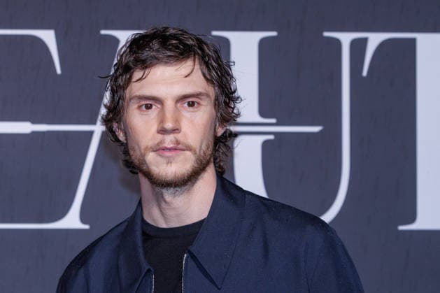 News - Red Carpet - THE BEAUTY Evan Peters attends the red carpet of the movie THE BEAUTY on January 19, 2026 at Terme di Diocleziano, Rome, Italy Rome Terme di Diocleziano Italy Copyright: xEmanuelaxVertollix xLiveMediax LPN_2248979