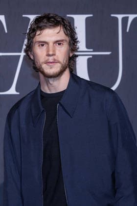 News - Red Carpet - THE BEAUTY Evan Peters attends the red carpet of the movie THE BEAUTY on January 19, 2026 at Terme di Diocleziano, Rome, Italy Rome Terme di Diocleziano Italy Copyright: xEmanuelaxVertollix xLiveMediax LPN_2248980