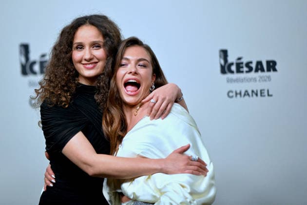 Cesar Revelations 2026 Photocall In Paris. FC PARIS, FRANCE - JANUARY 19 Oulaya Amamra and Lou Anna Hamon attend the Cesar - Revelations 2026 Photocall at Elysee Montmartre on January 19, 2026 in Paris, France. Photo by Franck Castel ABACAPRESS.COM Paris France  Copyright: xCastelxFranck ABACAx